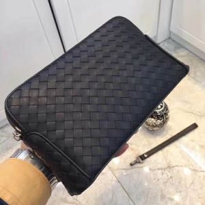 人気ストリートブランド新品 2020年春夏シーズンの人気 ボッテガ ヴェネタ BOTTEGA VENETA ポーチ