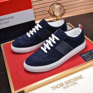 THOM BROWNE トムブラウン ランニングシューズ 2色可選 2020年春夏のトレンドアイテム 今季流行りの人気新作