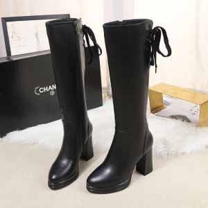 2020秋冬人気色おすすめ シャネル CHANEL 秋トレンドの新定番 レザーブーツ 人気ブランドの新作秋冬トレンド