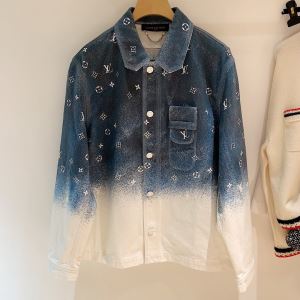 202020秋冬トレンドファッション ルイ ヴィトン LOUIS VUITTON 最新秋冬トレンドをチェック デニムジャケット 秋冬流行りファション