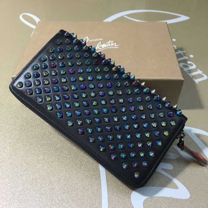 クリスチャンルブタンChristian Louboutin 財布