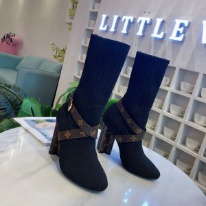 LOUIS VUITTON 毎日はちょっとイイ秋冬新品 ルイ ヴィトン ファッショントレンドを早速チェック レザーブーツ 2020秋冬流行ファション