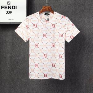 コレクション 3色可選 半袖Tシャツ 注目されている フェンディ FENDI 注目度が上昇中