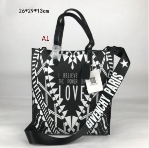 多色可選 快適さと洗練された表情 2020最安値 ジバンシー GIVENCHY バッグ レディース