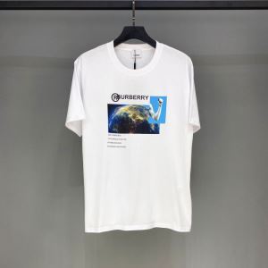 2年以上連続1位獲得 2色可選 半袖Tシャツ 今回注目する バーバリー エレガントな雰囲気 BURBERRY
