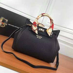 シーズン PRADA プラダ ハンドバッグ 多色可選 ファッションの最先端