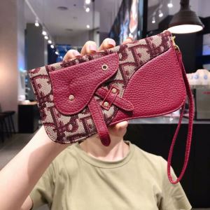 2色可選 2020トレンドファッション新品 ディオール DIOR ケータイケース 秋冬にお世話になる定番
