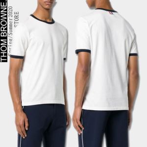 THOM BROWNE 3色可選 ストリート界隈でも人気 トムブラウン ストリート系に大人気 半袖Tシャツ 最新の入荷商品