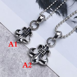 今旬のシルエットバランス クロムハーツ CHROME HEARTS ペンダントトップ 2色可選 ちょっと大人の印象