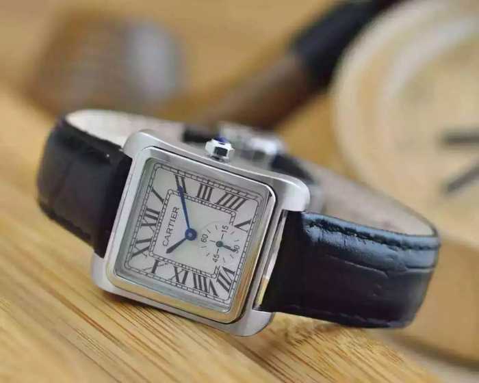 エレガントな印象 カルティエコピーCARTIER 輸入クオーツムーブメント 女性用腕時計 多色選択可