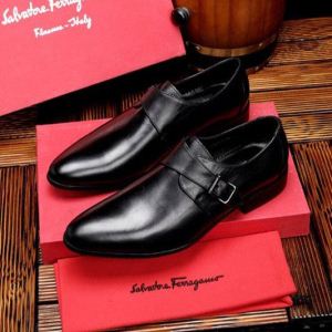 FERRAGAMO ビジネスシューズ派手にはなりすぎず2020SSのトレンド商品サルヴァトーレフェラガモ