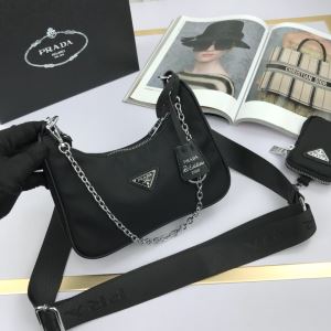 2020SS人気 レディースバッグ 今回注目する プラダ PRADA 2年以上連続1位獲得