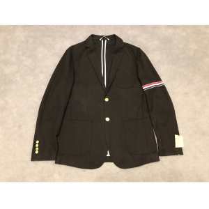 トムブラウン THOM BROWNE 2020秋冬流行ファション スーツ おしゃれ度アップ秋冬コレクション