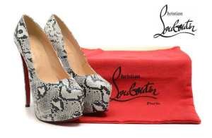 人気が爆発 2020 Christian Louboutin クリスチャンルブタンパンプス
