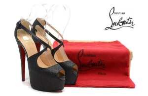 2020 Christian Louboutin クリスチャンルブタンパンプス