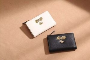 の流行アイテム 最新の注目ファッション グッチ GUCCI 財布 2色可選