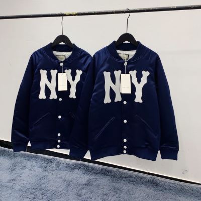 GUCCI グッチ 綿服/ダウンジャケット 高級感溢れるデザイン 人気商品