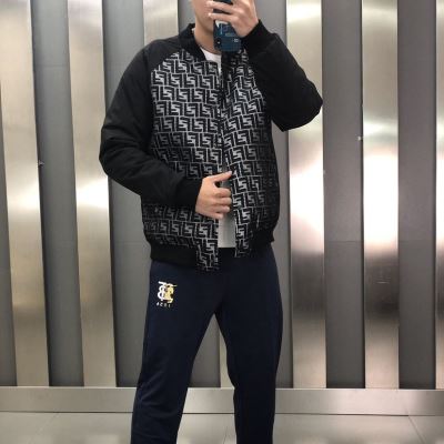 FENDI フェンデイ 綿服/ダウンジャケット 人気商品 人気商品