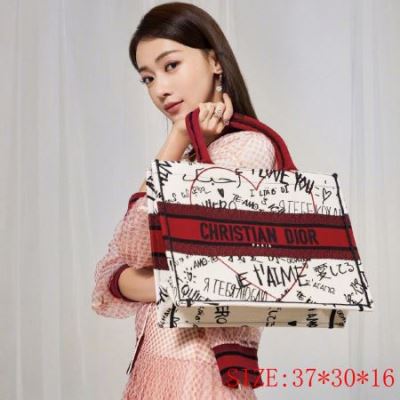 ディオール DIOR ★安心★追跡付 ハンドバッグ 最新商品即完売 新作売切れ続出