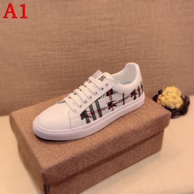 カジュアルシューズ/スニーカー バーバリー BURBERRY 今年も人気 足下注目してくれる