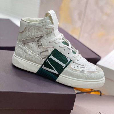 VALENTINO ヴァレンティノ スニーカー 人気確定 ADAC
