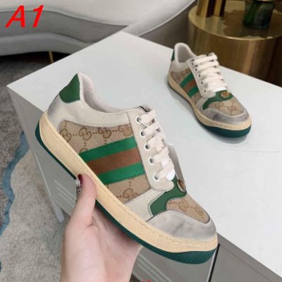 GUCCI グッチ スニーカー 今年も人気 AV