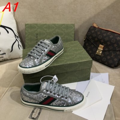 GUCCI グッチ スニーカー 人気話題 AX