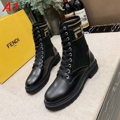 FENDI フェンデイ ブーツ 人気確定 AW