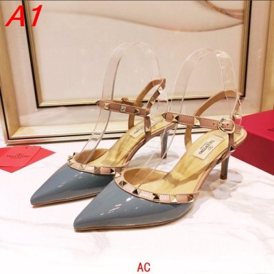 VALENTINO ヴァレンティノ サンダル/ミュール 先行入手 AZ