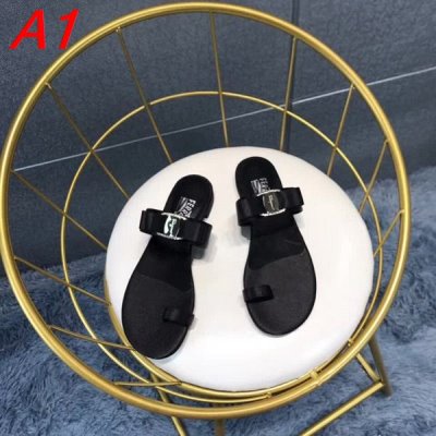 FERRAGAMO サルヴァトーレ フェラガモ サンダル/ミュール 激レア 入手困難 AO
