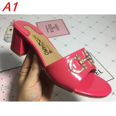 FERRAGAMO サルヴァトーレ フェラガモ サンダル/ミュール 完売必須 AQ