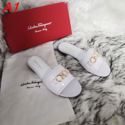 FERRAGAMO サルヴァトーレ フェラガモ サンダル/ミュール 人気話題 AP
