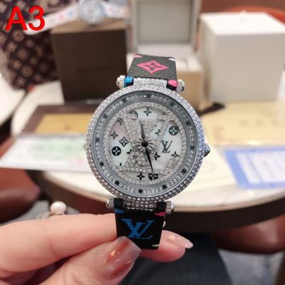 ルイヴィトン LOUIS VUITTON 時計 ウォッチ 完売品! 38*12mm