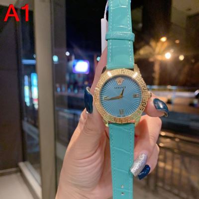 ヴェルサーチェ VERSACE 時計 ウォッチ 美品! 36mm