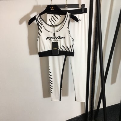 FENDI フェンデイ タンクトップ上下セット 新作登場