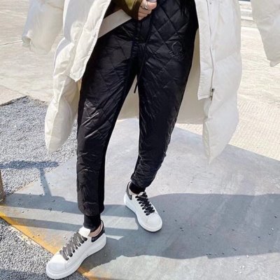 MONCLER モンクレール パンツ 抜群の雰囲気が作れる!