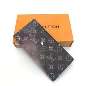 入荷 LOUIS VUITTON ファッショニスタ愛用 ルイ ヴィトン 長財布