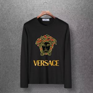 一番おしゃれ秋冬トレンド 最重要2020秋冬トレンド ヴェルサーチ VERSACE 長袖Tシャツ 4色可選
