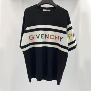 シーズンの人気 カジュアルファッションを楽しもう ジバンシー GIVENCHY Tシャツティーシャツ
