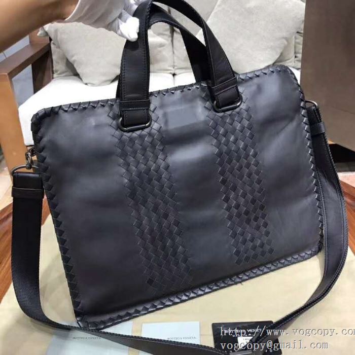 流行ファッション 大人の可愛さを引き立て ボッテガ ヴェネタ BOTTEGA VENETA ビジネスバッグ