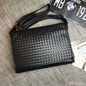 入荷 稀少入手困難 ボッテガ ヴェネタ BOTTEGA VENETA ショルダーバッグ