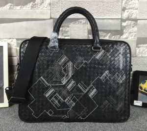 2020人気の主流アイテム 手持ちショルダー掛け ボッテガ ヴェネタ BOTTEGA VENETA 美品入手困難