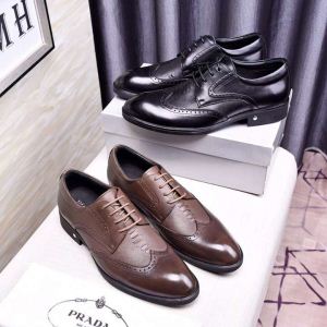 完売必須 革靴新作限定めっちゃ綺麗色 PRADA プラダ 2色可選 2020限定 男性に人気