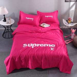 速報2020年秋ファッショントレンド 寝具4点セットシュプリーム SUPREME 秋冬にお世話になる定番
