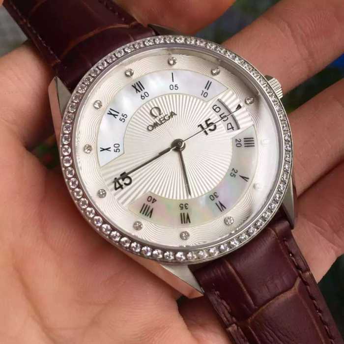 ファション性の高い2020 OMEGA オメガ 2824ムーブメント 男性用腕時計 6色可選