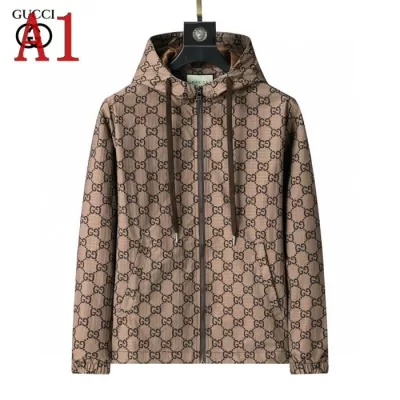2025春先GUCCI グッチパーカーステートメントカラーたくさん！