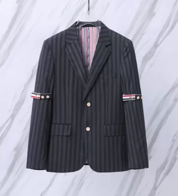 2025春先THOM BROWNE トムブラウンスーツジャケットスマート