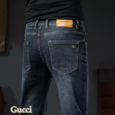 2025春先GUCCI グッチジーンズ/デニムノスタルジック