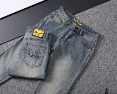 2025春先FENDI フェンデイジーンズ/デニムセレンディピティ
