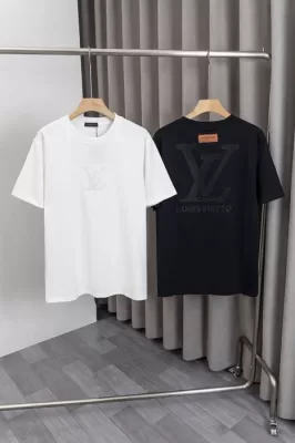 2025新作LOUIS VUITTON ルイヴィトンユニバーサルデザインTシャツ